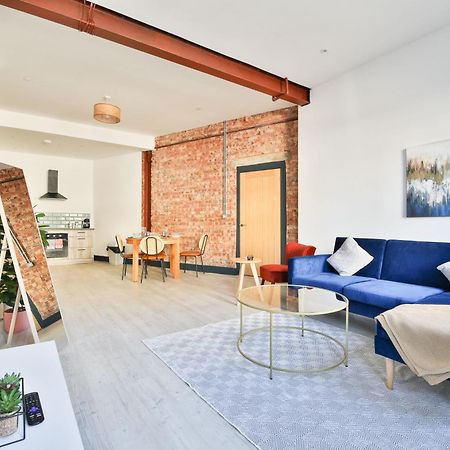 The Kingsway- 2 Bedroom Central Swansea Apartments By Stayright エクステリア 写真
