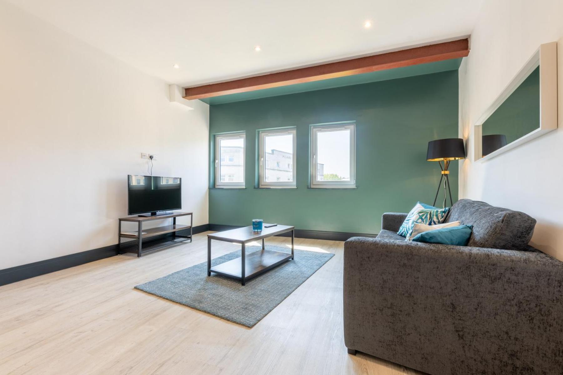The Kingsway- 2 Bedroom Central Swansea Apartments By Stayright エクステリア 写真