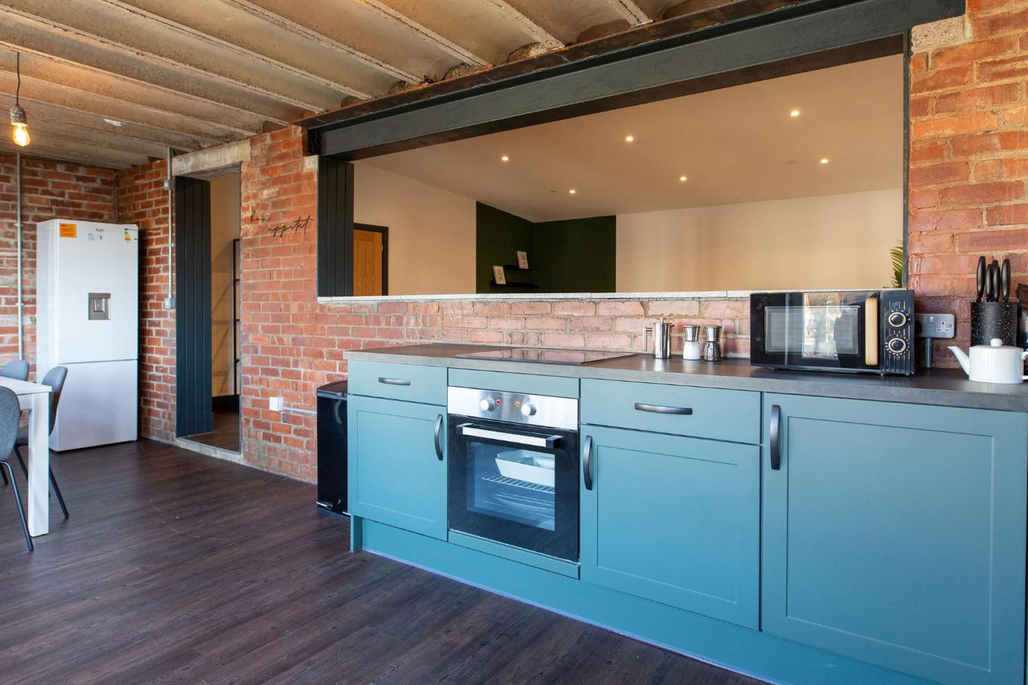The Kingsway- 2 Bedroom Central Swansea Apartments By Stayright エクステリア 写真